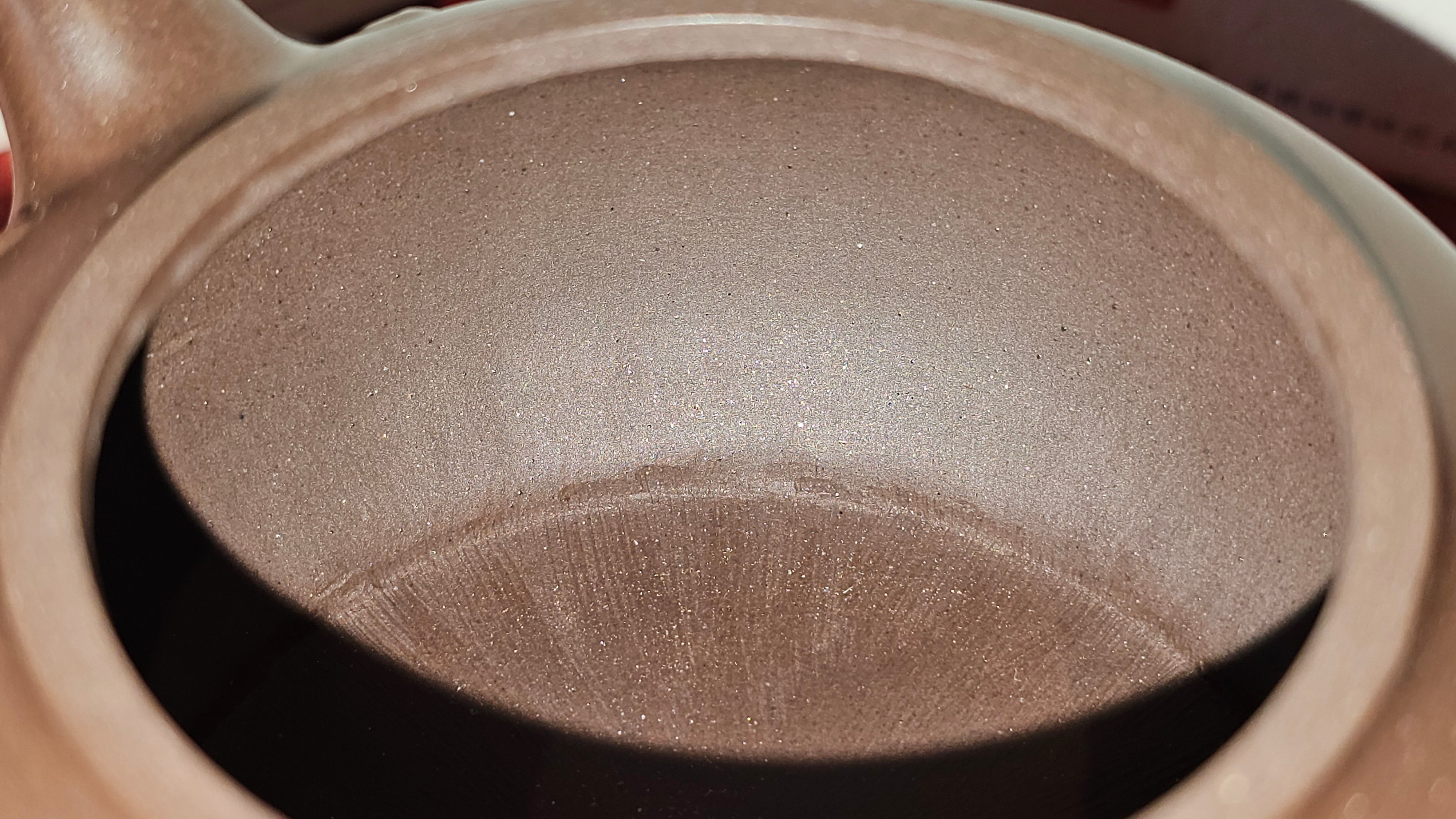 《禅莲宝瓶》"Chan Lian Bao Ping", 215.9ml, High Fired ~ Gao Wen Zi Ni, Ornate Ru Yi Motif Clay Sculpting! with Gold Appliqué! ~ Brand New Design & Crafted by L3A Consummate Master Artist Li Yan Ru ~ Congrats to Mr J.G.! 1235hrs 29th Nov, New Orleans! LA!