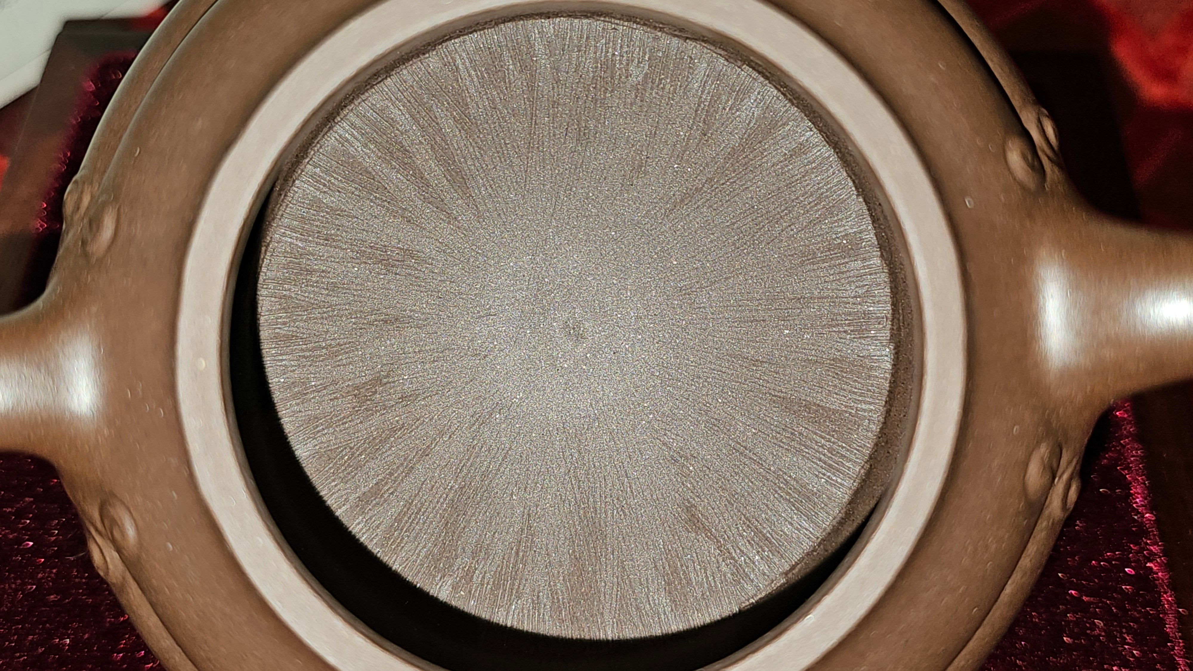 《禅莲宝瓶》"Chan Lian Bao Ping", 215.9ml, High Fired ~ Gao Wen Zi Ni, Ornate Ru Yi Motif Clay Sculpting! with Gold Appliqué! ~ Brand New Design & Crafted by L3A Consummate Master Artist Li Yan Ru ~ Congrats to Mr J.G.! 1235hrs 29th Nov, New Orleans! LA!