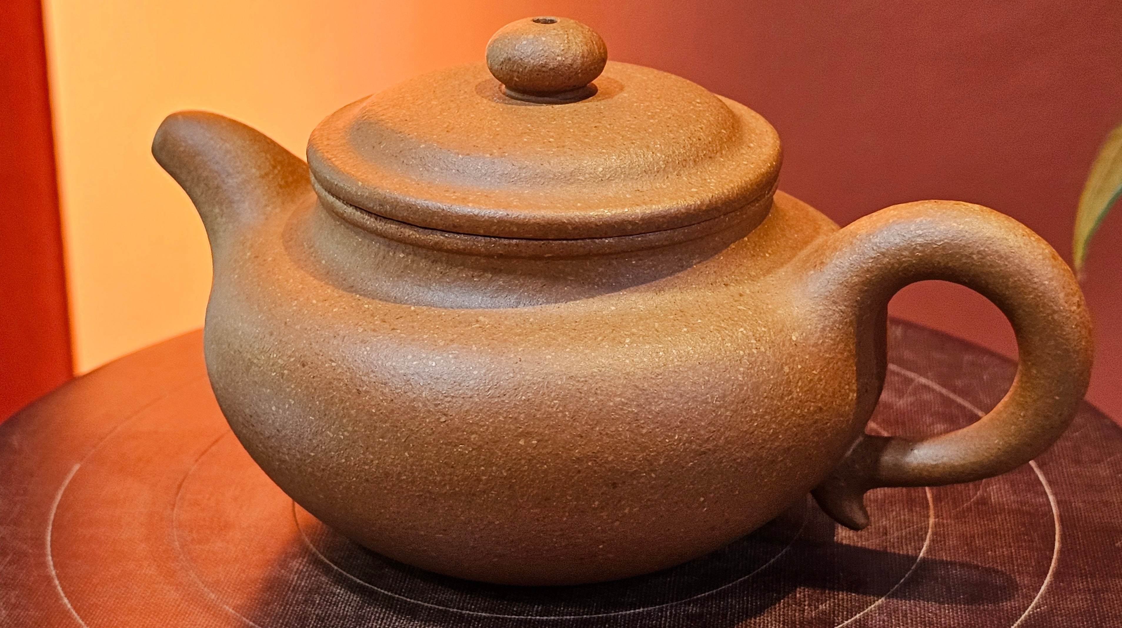 Fang Gu 仿古, 204.6ml, Huang Jiang Po Ni 黄降坡泥, by Craftsman Chen Fa Chu 陈法初 ~ Congratulations!to Prof H.T.! 1330hrs 1st Dec 2025, Venice! CA!