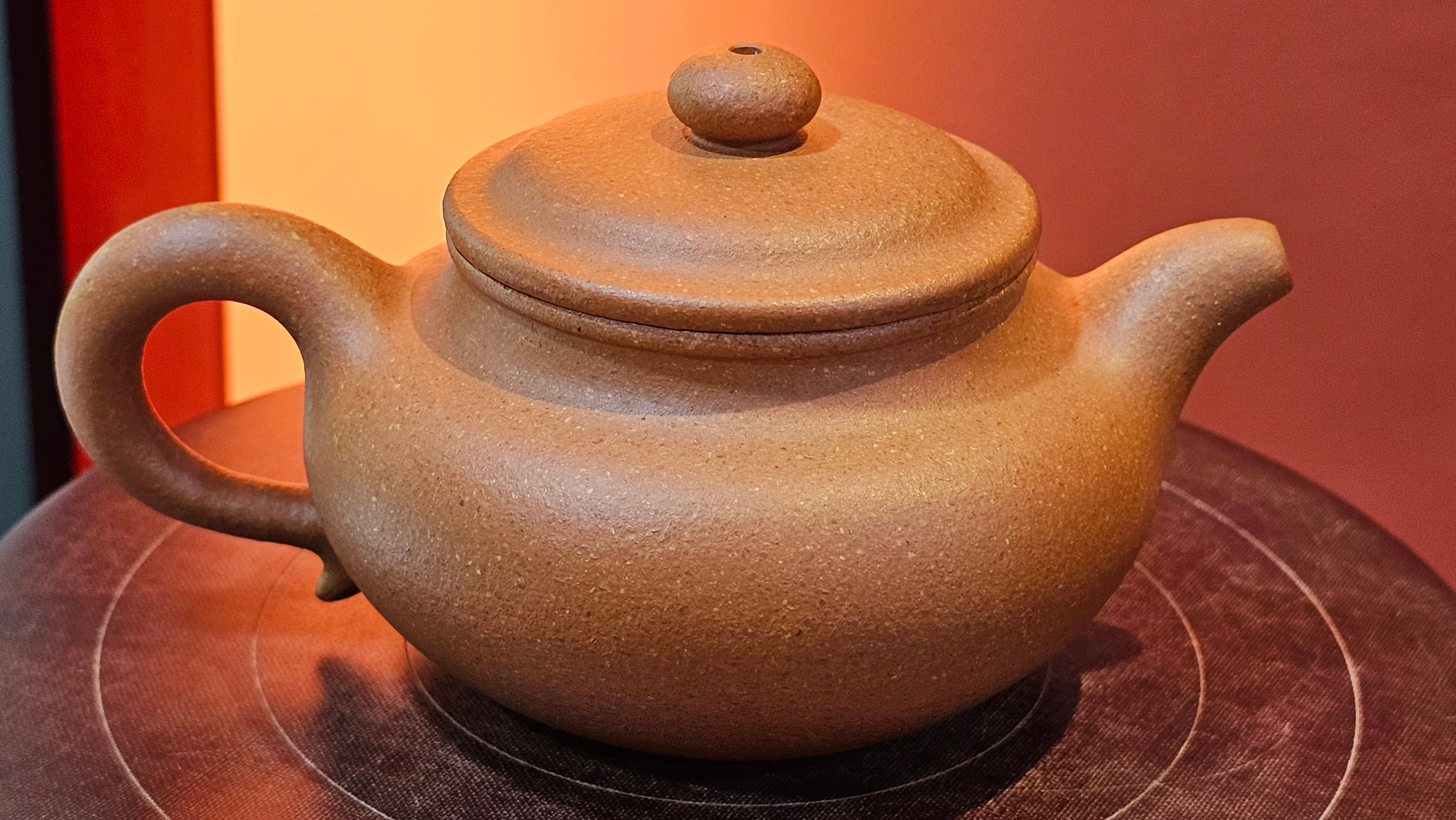 Fang Gu 仿古, 204.6ml, Huang Jiang Po Ni 黄降坡泥, by Craftsman Chen Fa Chu 陈法初 ~ Congratulations!to Prof H.T.! 1330hrs 1st Dec 2025, Venice! CA!