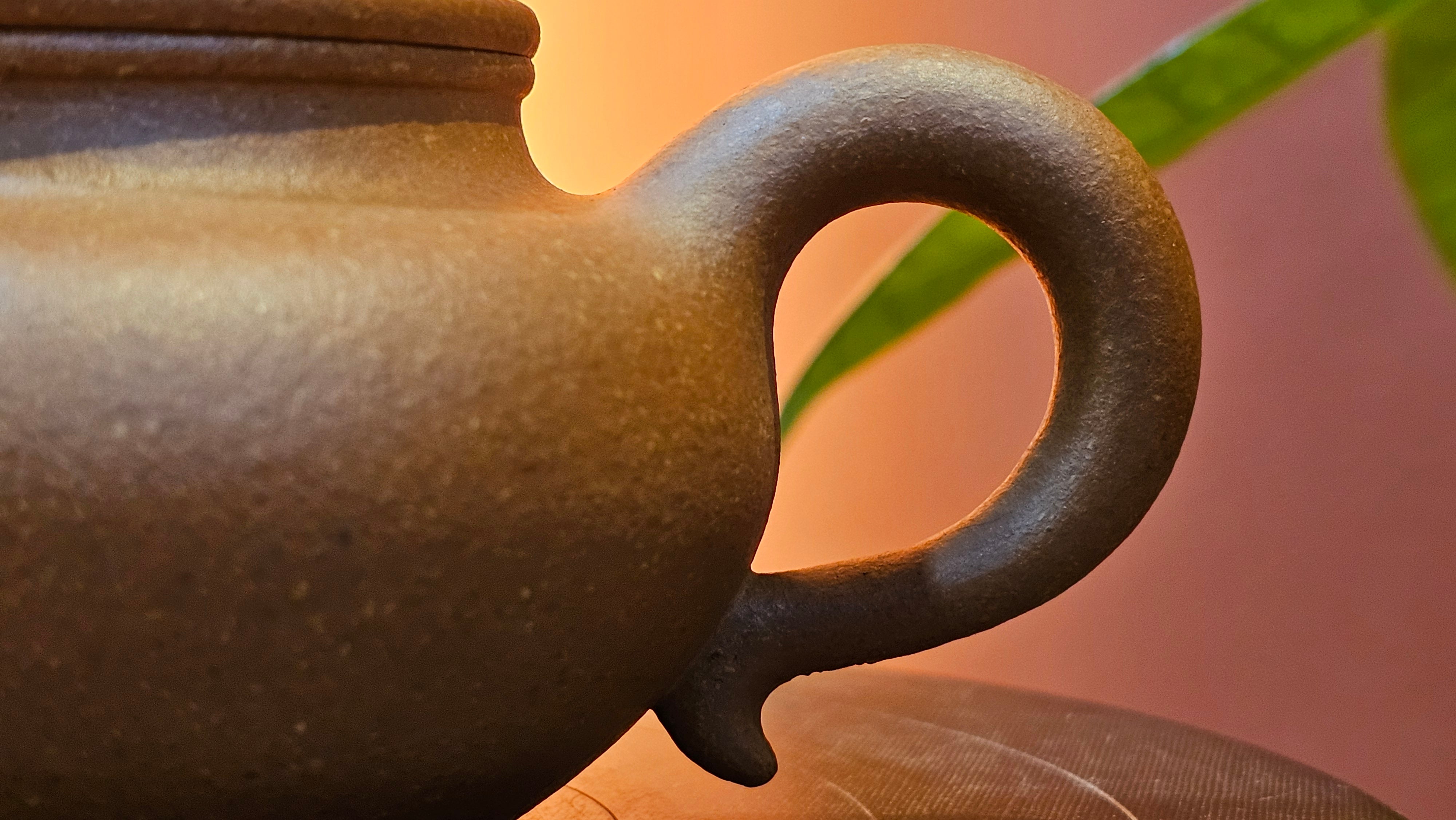 Fang Gu 仿古, 204.6ml, Huang Jiang Po Ni 黄降坡泥, by Craftsman Chen Fa Chu 陈法初 ~ Congratulations!to Prof H.T.! 1330hrs 1st Dec 2025, Venice! CA!