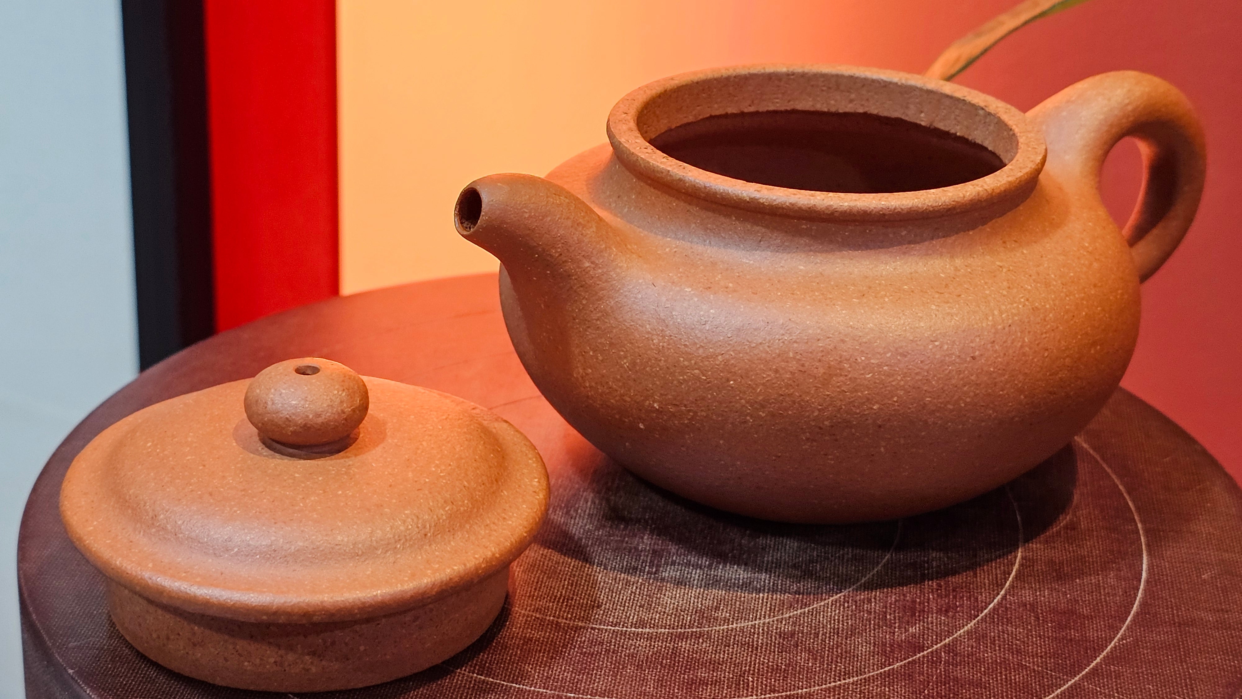 Fang Gu 仿古, 204.6ml, Huang Jiang Po Ni 黄降坡泥, by Craftsman Chen Fa Chu 陈法初 ~ Congratulations!to Prof H.T.! 1330hrs 1st Dec 2025, Venice! CA!