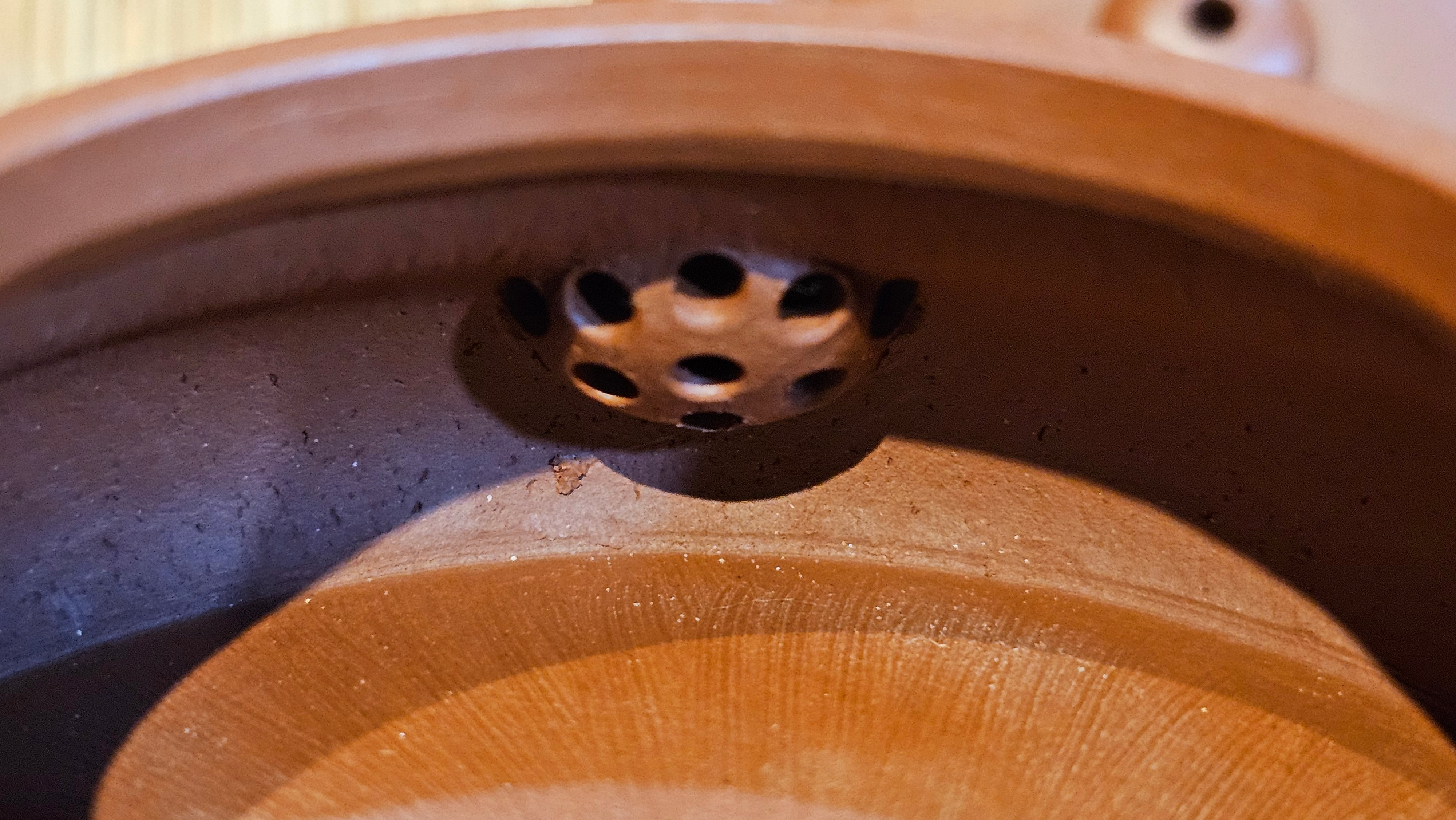 Jing Le 静乐 ~ "Quiet happiness", 79.8ml, Xiao Mei Yao Zhu Ni 小煤窑朱泥, by our Collaborative Craftsman Wang Xing 王兴 ~ Congratulations!to Mr J.T.! 1415hrs 1st Dec 2025, Fargo! ND!