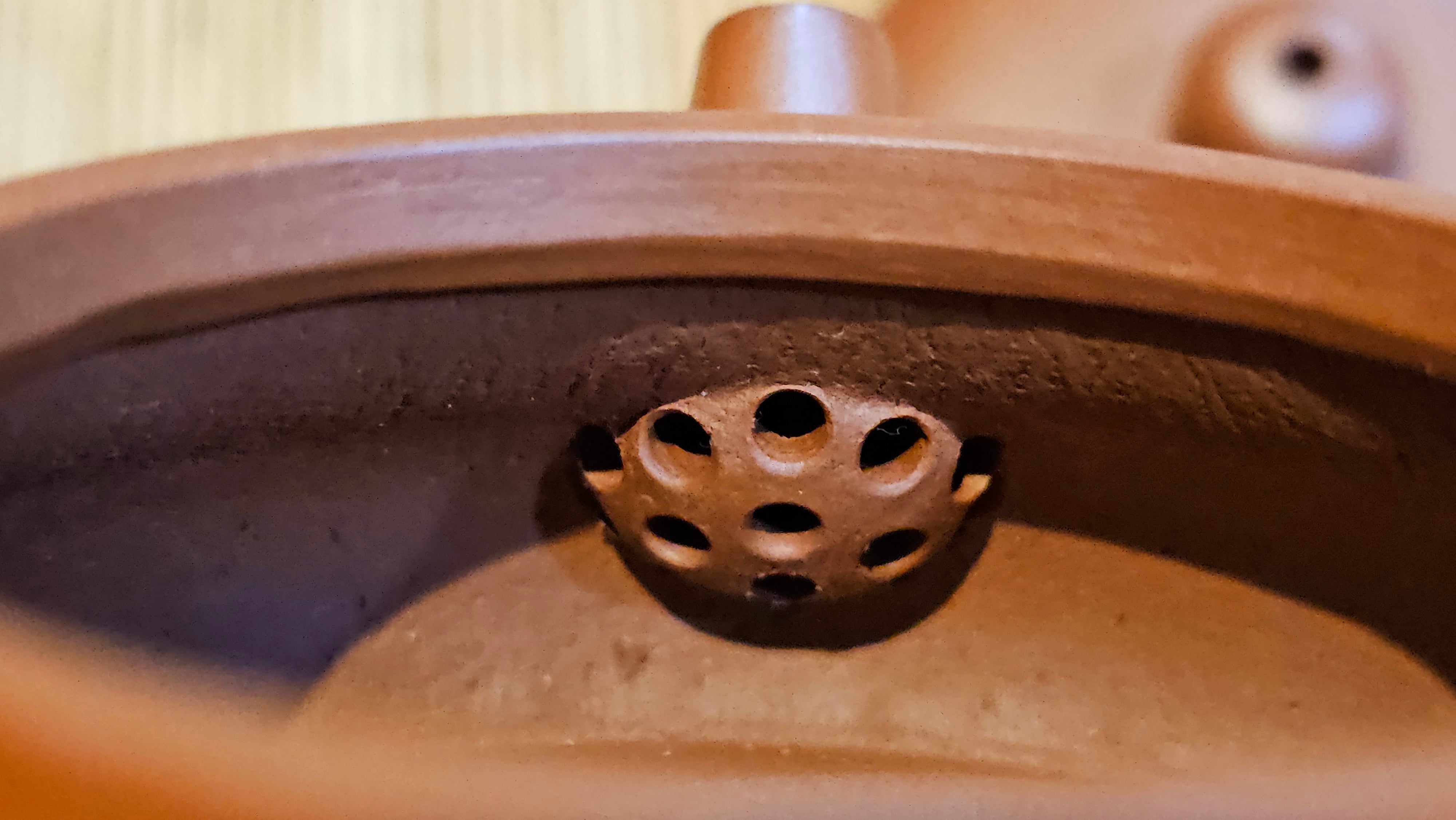 Jing Le 静乐 ~ "Quiet happiness", 79.8ml, Xiao Mei Yao Zhu Ni 小煤窑朱泥, by our Collaborative Craftsman Wang Xing 王兴 ~ Congratulations!to Mr J.T.! 1415hrs 1st Dec 2025, Fargo! ND!