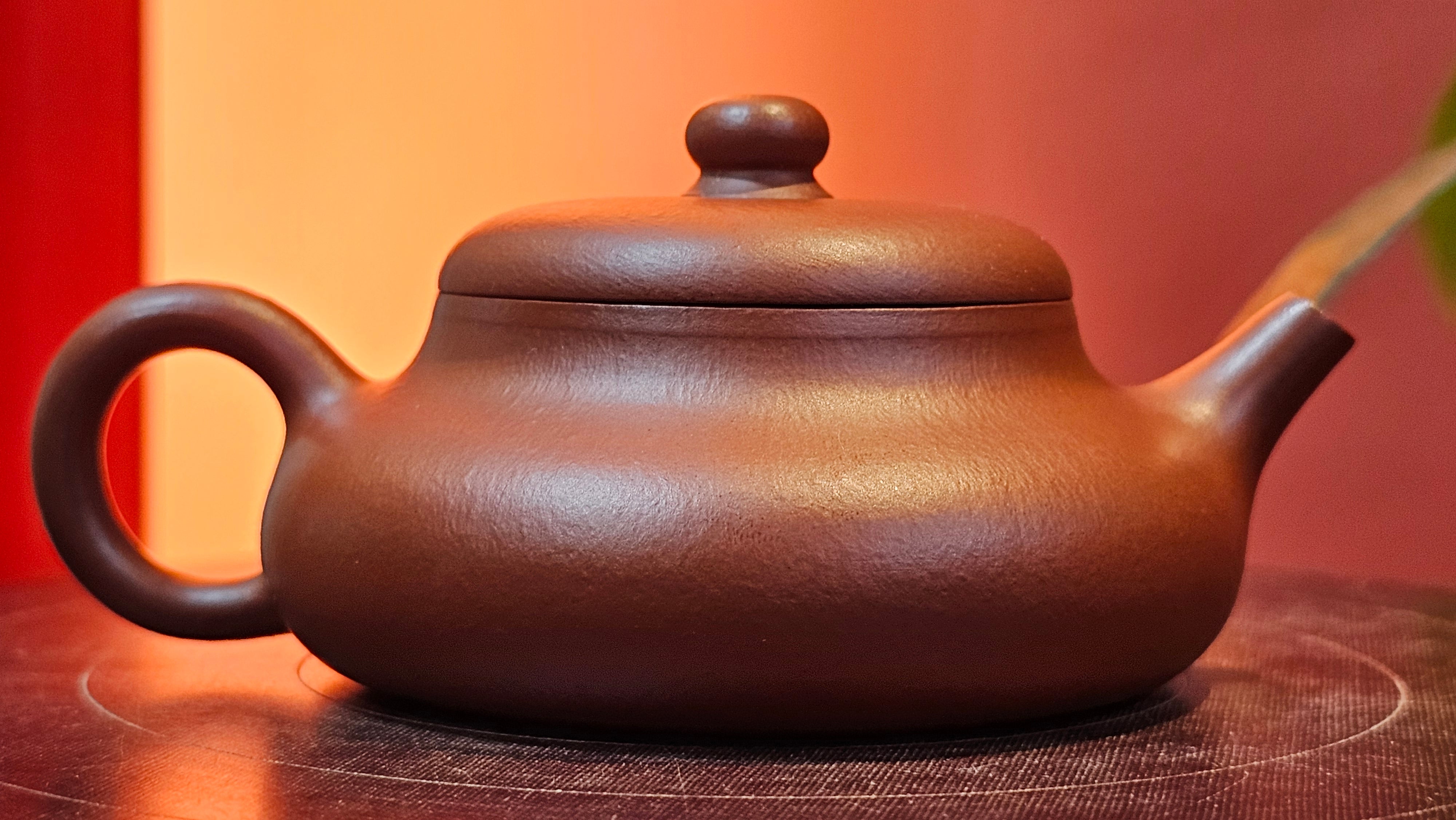 Jing Le 静乐 ~ "Quiet happiness", 86.1ml, Xiao Mei Yao Zhu Ni 小煤窑朱泥, by our Collaborative Craftsman Wang Xing 王兴 ~!Congratulations to Ms E.A.! 2332hrs 2nd Dec 2025, Vineland! NJ!