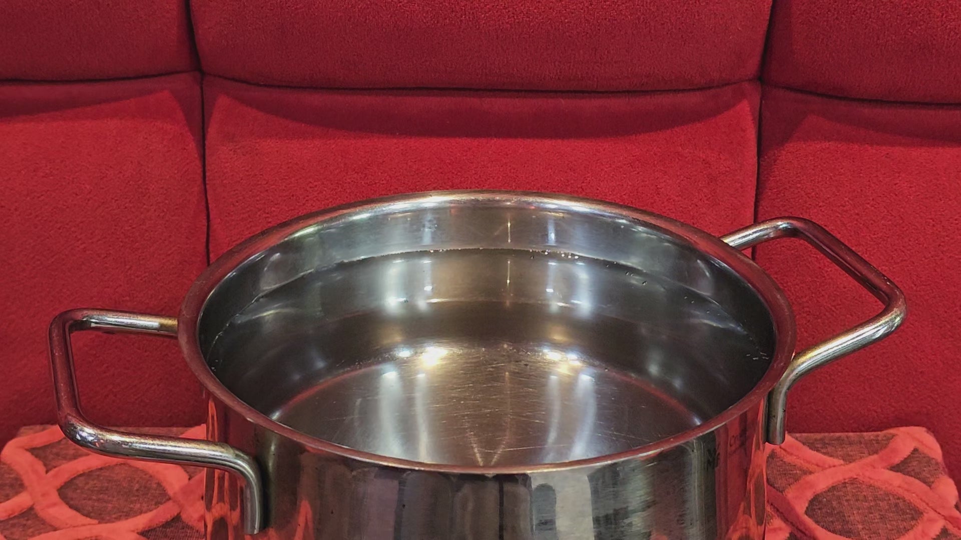 《薄胎水平》"Thin-Walled Construct ~ Shui Ping", 98.5ml!, by L4 Assoc Master Artist Zhang Ke, Using Our Cao Family's Cherished Min Guo Lü Ni, Endorsed by Premier Master Cao An Xiang. 4th Frame: FLOATING illustration VIDEO!~Congrats to Mr W.W.!