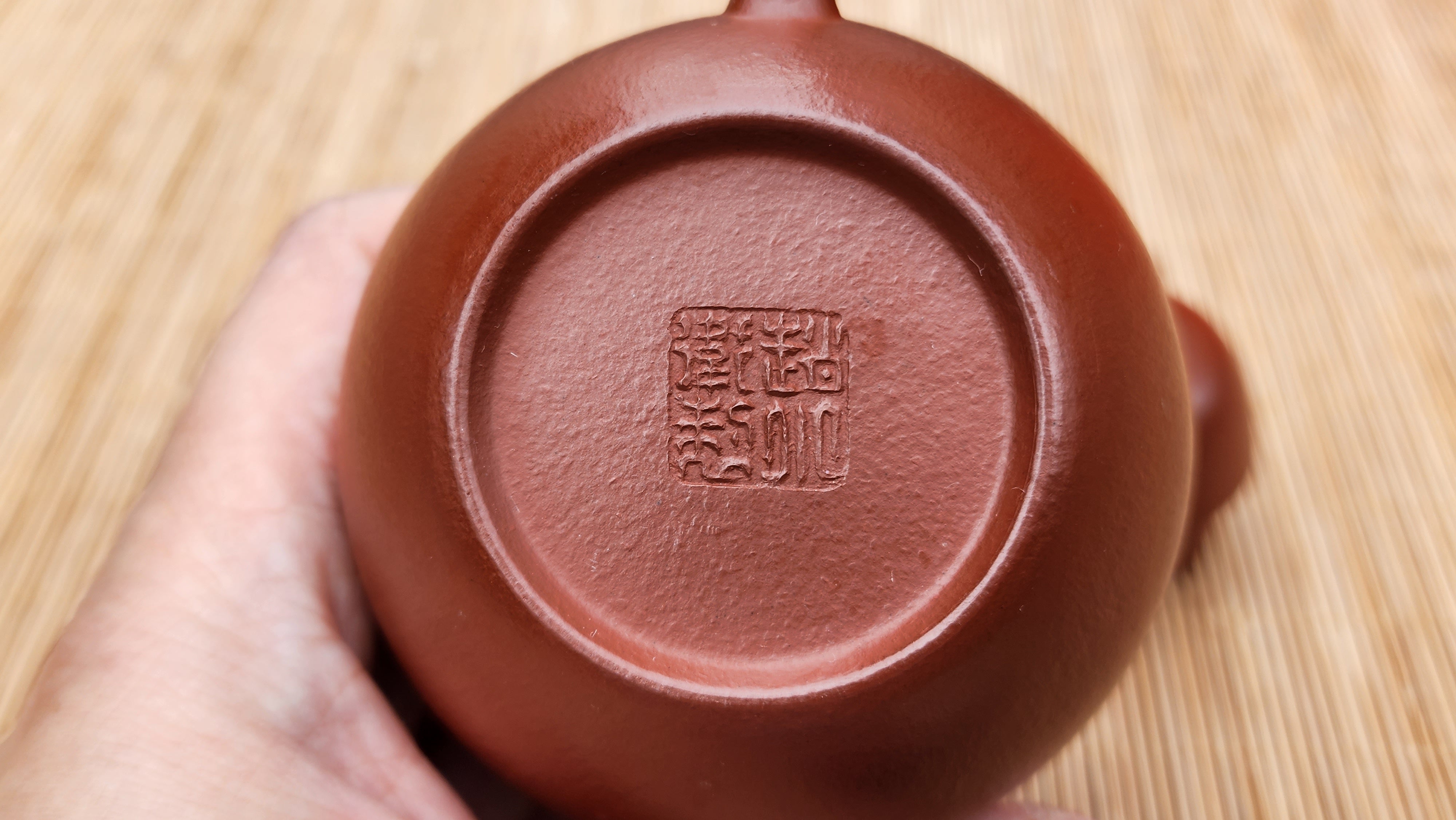 Si Ting 思亭, 135ml, XiaoMeiYao ZhuNi 小煤窑朱泥, by our collaborative Craftsman Zhao Xiao Wei 赵小卫。