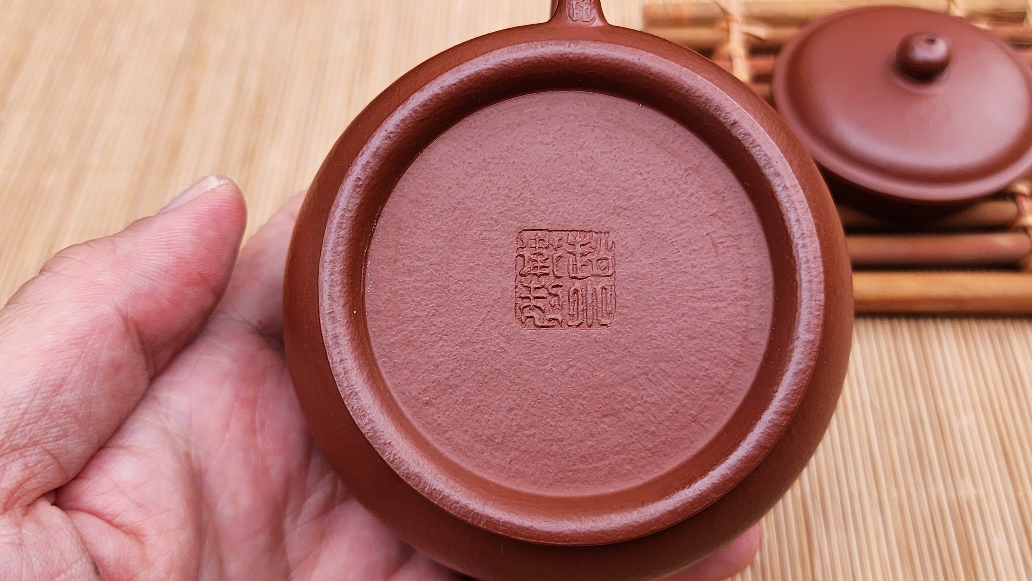Ming Lu 明炉, XiaoMeiYao ZhuNi 小煤窑朱泥, 110ml, by Craftsman Zhao Xiao Wei 赵小卫。